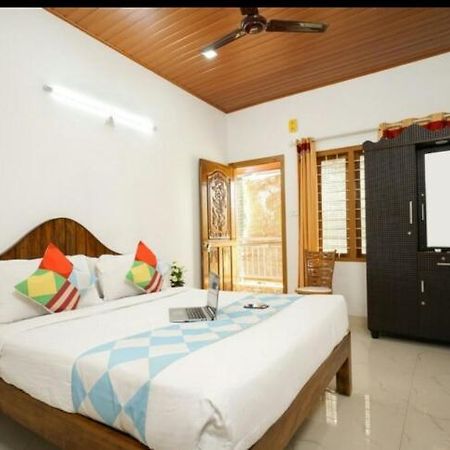 Munnar Minds Homestay Buitenkant foto