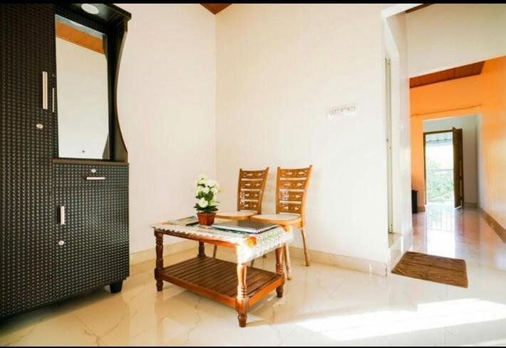 Munnar Minds Homestay Buitenkant foto